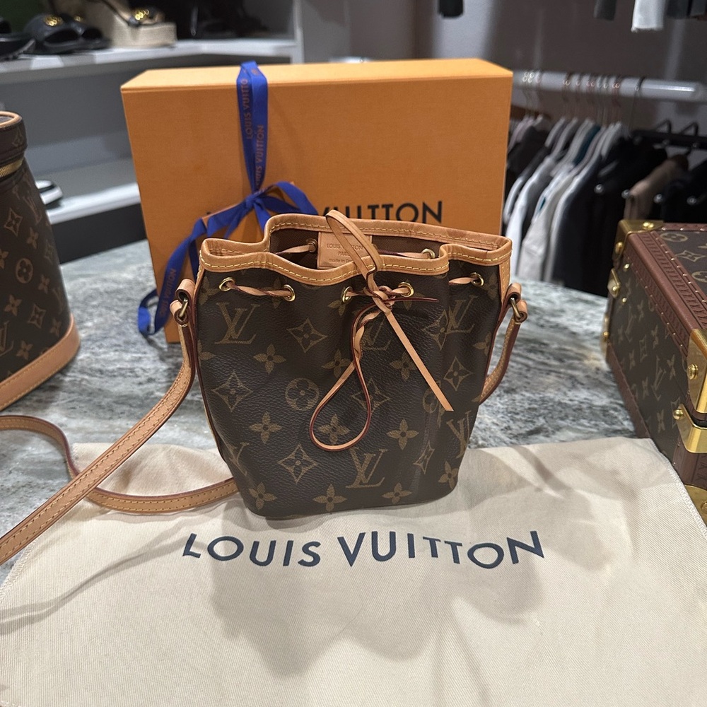 * Authentic Louis Vuitton Nano Noe